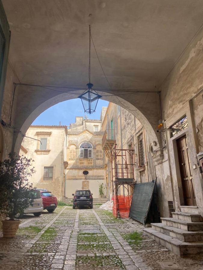 Palazzo Zappata Luxury Room Noto Centro Exterior photo